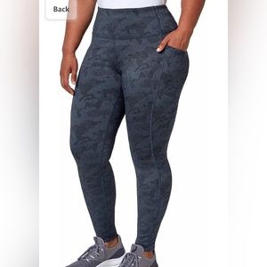 Mondetta - women's leggings Gym attire Size: M blue& black legging w/side pocket